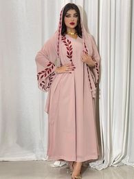 Robes décontractées Mode mousseline de soie florale brodée Abaya Hijab robe pour femmes rose col en V à manches longues en vrac arabe musulman Dubaï marocain