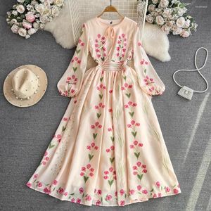 Casual jurken modeontwerpster vrouwen feestvakantie lente herfst bloemen printen o-neck bandage taille ruches straatkleding vestidos