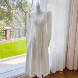 Robes décontractées Mode Femmes élégantes Robe Taille blanche Enveloppée Manches à bulles Col en V Soirée Cocktail Été Longue Costumes de scène