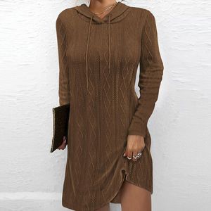 Robes décontractées Mode Femmes Robe tricotée 2023 Sweats à capuche élégants pour l'automne à manches longues Mini