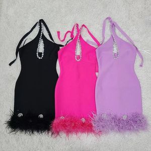 Robes décontractées Fashion Femmes Sexy Sans manches Feather Halterneck Cut-Out Mini Bandage Robe 2023 Soirée Club Party