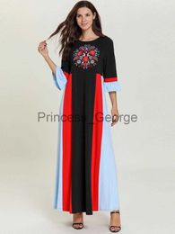 Vestidos casuales Vestido musulmán femenino Dubai Bordado Abaya Manga corta Patchwork Diseño Colores Kaftans Túnica Turquía Vestido musulmán Islam Abayas x0625