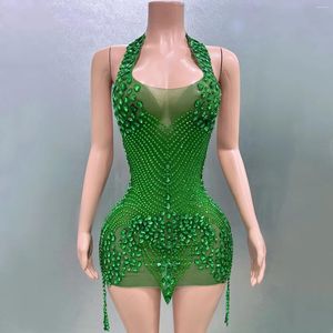 Robes décontractées clignotant la stratone vert sexy likter dos sans parent gaine mini-robe anniversaire célébrer costume femme danseuse bal