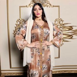 Casual jurken bloemen hijab -jurk voor vrouwen 2023 Moslim Dubai Turkije Arabische Oman Morokko Kaftan Ribbon v Neck Jalabiya Eid Outfits