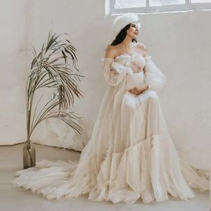 Casual jurken pluizige tule zwangerschap weelderig ivoor po shoot jurken elegante bruids zwangerschap jurk uit schouder dames robescasual