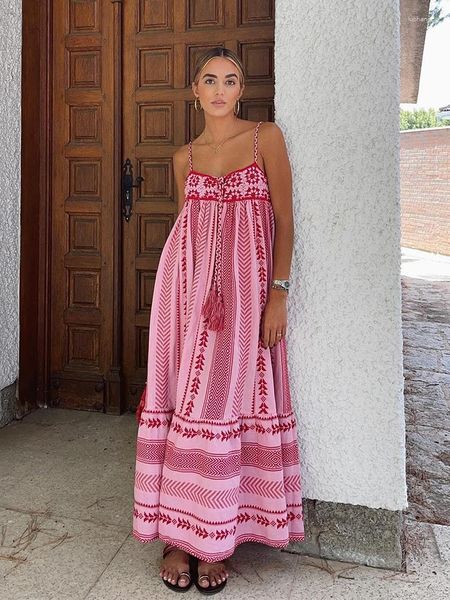 Vestidos informales Crochet Bohemian Summer Vestido para mujeres Staphetti Correa roja Vintage Tassel Beach Maxi Long Sundress Autumn