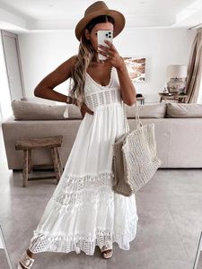 Robes décontractées Foridol Crochet en dentelle Robe d'été blanc pour femmes 2023 Tassel Hollow Out Maxi Long Beach Sundress Boho Smocking Vestidos