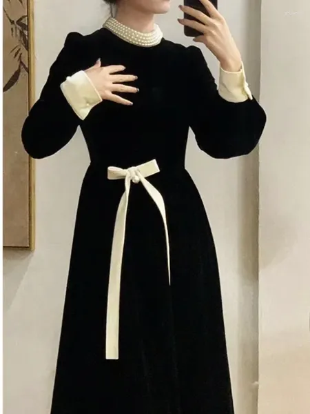 Vestidos casuales Francia vintage elegante vestido de una pieza Mujeres Bow Y2K Retro Fiesta de la noche Diseñadora coreana Chic 2023 Invierno