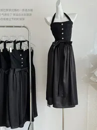 Robes décontractées Élégance française Robe à licou Mince Mode Vintage Noir Soirée Soirée Sans Manches Kpop Gothique Années 2000 Esthétique de haute qualité