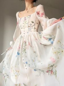 Casual jurken Franse elegante bloemen Midi -jurk Chiffon Lange mouw avondjurk vrouw vrouw strand Fairy Dress Koreaans 2024 zomerontwerper 356