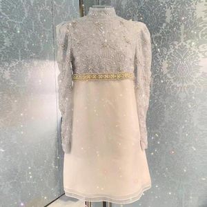 Robes décontractées Industrie lourde française Perlée Strass Maille Broderie Couture Robe Femmes A-ligne Col montant Fête à manches longues