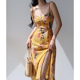 Casual jurken Franse pastorale gele printingen slanke pasvorm slanke slip jurk dames sexy veter vakantie strand lange rok