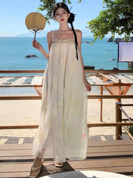 Robes décontractées français rétro beige sexy club brodé en dentelle brodée slip longue robe femme sans manches élégant en soirée élégante Summer Summer