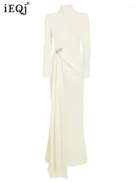 Robes décontractées Français solide haut de gamme soirée minimaliste pour les femmes à manches longues col rond taille robe femme mode 3WQ8792