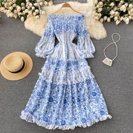 Casual jurken Franse stijl elegante grote swing maxi 2023 dames slash nek lange mouw print vintage backless sexy chiffon jurk