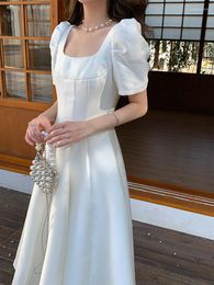 Robes décontractées robe blanche française été femmes haut de gamme Heben Style tempérament premier certificat d'amour petit