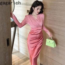 Casual jurken Gagarich mode French roze lange mouwen jurk 2024 Spring V nek high -end slanke fit heup vouw middele lengte vestidos