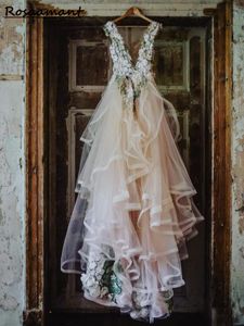 Robes décontractées Jardin 3D Feuille de fleur Robes de mariée en dentelle Robes modestes dos nu A-ligne longue tulle mariée fête florale