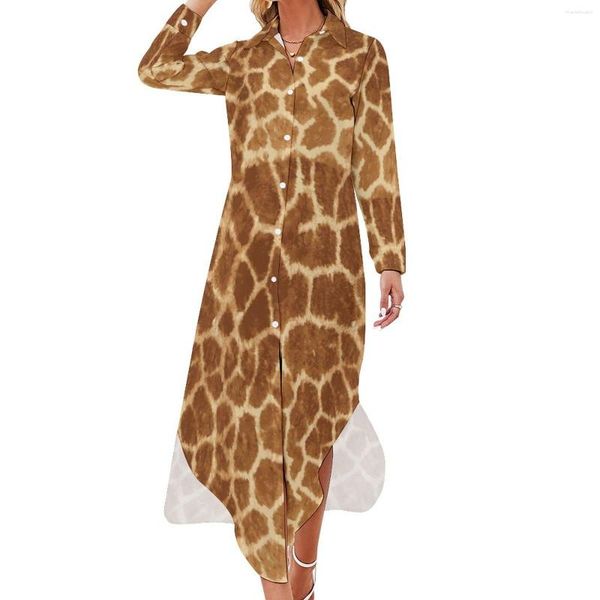 Robes décontractées Robe en mousseline de soie imprimée à la peau de girafe Sexy Col V Animal Art Moderne Femmes Street Wear Idée cadeau