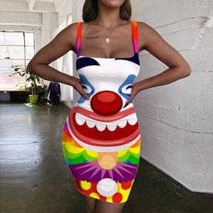 Casual Jurken Giyu Merk Clown Vrouwen Kleurrijke Bodycon Jurk Harajuku Halter Mouwloze Dameskleding Mini Avond Korte Koreaanse Stijl