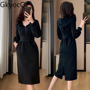 Robes décontractées gkyocq 2024 robe sweat-shirt noir automne de créneau de mode coréenne