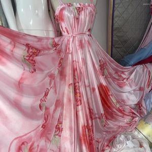 Casual jurken glanzende roze bloemenprint vrouwen satijnen mouwloze jurk losse maxi plus size slapende gewaad