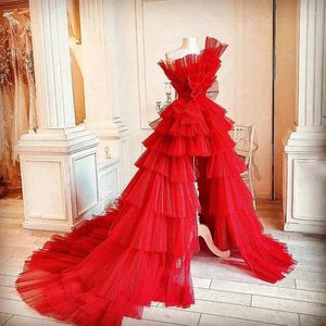 Casual Jurken Prachtige Rode Geplooide Tule Formele Gelegenheid Hoog Laag Gelaagd Ruffle Mesh Bruidsjurk Strapless Prom Party Custom