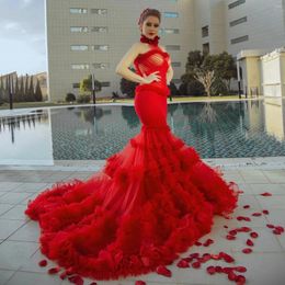 Robes décontractées Magnifique rouge à volants tulle bal formel 3D fleur licou sirène robe de mariée de mariée à volants robes à plusieurs niveaux Para Mujer