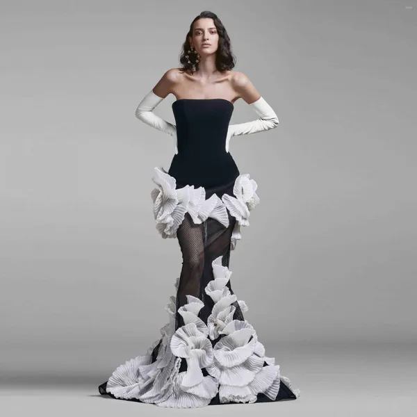 Robes décontractées gothique noir et blanc sirène robe de bal sans bretelles plissées volants maille formelle fête robes para mujer élégantes personnalisé