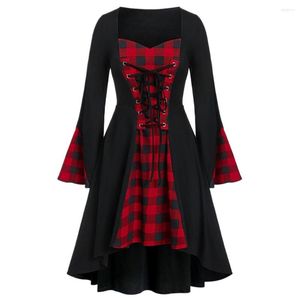 Casual jurken Gothic Punk Black Long Women Dress 2023 Herfst Plaid Print Flare Sleeve Lace Up Bandage A-Line Cosplay-kostuum