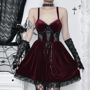 Robes décontractées gothique punk grunge mini femmes dentelle patchwork bandage boucle robe sexy femme sombre streetwear tenue goth vestidos