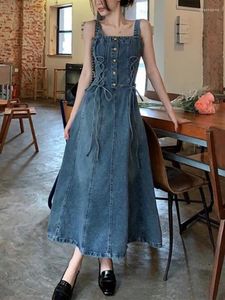 Casual Jurken GUUZYUVIZ Vintage Spaghetti Jeans Jurk Vrouwen Zomer Elegante Slanke Taille Bangage A-lijn Denim Midi Veatidos