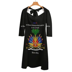 Robes décontractées drapeau haïtien t - chemise super pour la journée célébration arrière lacet backless robe square cou design de mode grande taille lâche