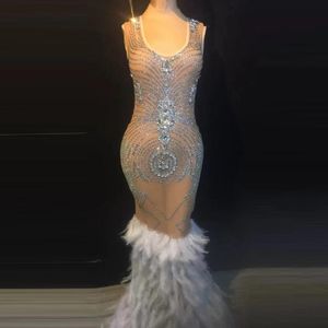 Robes décontractées faites à la main plume blanche cristal diamants robe en maille nue anniversaire célébrer soirée nette transparente