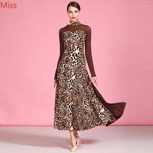 Robes décontractées Design haut de gamme imprimé léopard soie glacée à manches longues jupe de danse moderne robe de soirée mince Sexy pour les femmes