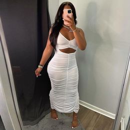 Casual jurken Hirigin vrouw uitgesneden geplooide maxi jurk halter vat zonder rugloze ruches slanke elegante zoom split solide sexy feest midi dresscas