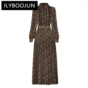 Robes décontractées Ilyboojun 2024 Summer Fashion Rison ArrivalsTurn-Down-Down Flower Flower Imprimé simple Robe midi élégante