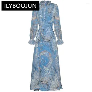 Robes décontractées Ilyboojun Fashion Designer Foot's 2024 Spring Stand-Up Cold-Up Long à manches à manches à manches à lacets à lacets à lacets imprimés Long