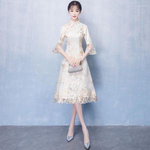 Casual jurken verbeterden cheongsam voor jonge meisjes stijl kleine geur moderne champagne jurk Chinese gewaad longue femme