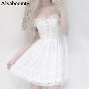 Robes décontractées Japonais Lolita Style Été Femmes Blanc Mini Robe Bretelles Sexy Bandage Creux Out Robe De Soirée Mignon Kawaii Dentelle Robe Courte Z0216