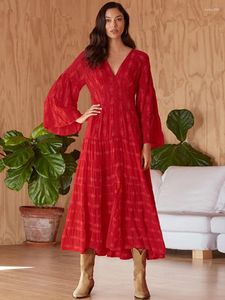 Robes décontractées Jastie rouge coton brodé pour femmes 2023 printemps automne manches longues col en v robe plage femme robes