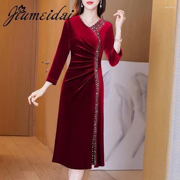 Vestidos casuales JiuMeiDai 2024 Mujeres Otoño Elegante A-Line Diamantes Vestido rojo Oficina Lady Velvet Robe Femme Retro Diseñador Ropa de fiesta