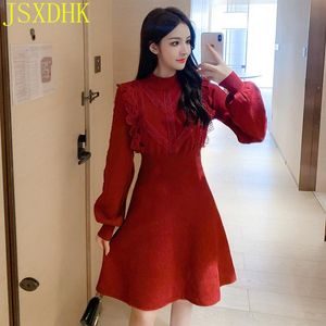 Vestidos casuales JSXDHK 2021 Moda Mujer Suéter Vestido Temperamento Sólido Encaje Patchwork Slim Puff Manga Otoño Invierno Fondo Punto