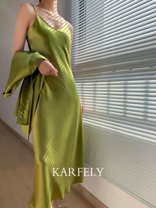 Robes décontractées KARFELY/Japon importé acide triacétique robe en Satin col en V acétique fronde élégant