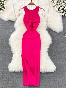 Robes décontractées Robe tricotée Robe d'été femmes 2023 coréen Kint évider sans manches Sexy longues Vestidos mince moulante Maxi femme