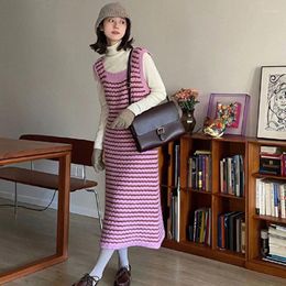 Robes décontractées Mode coréenne rayé tricoté gilet automne hiver doux femmes sans manches col carré longue robe pull robes T725