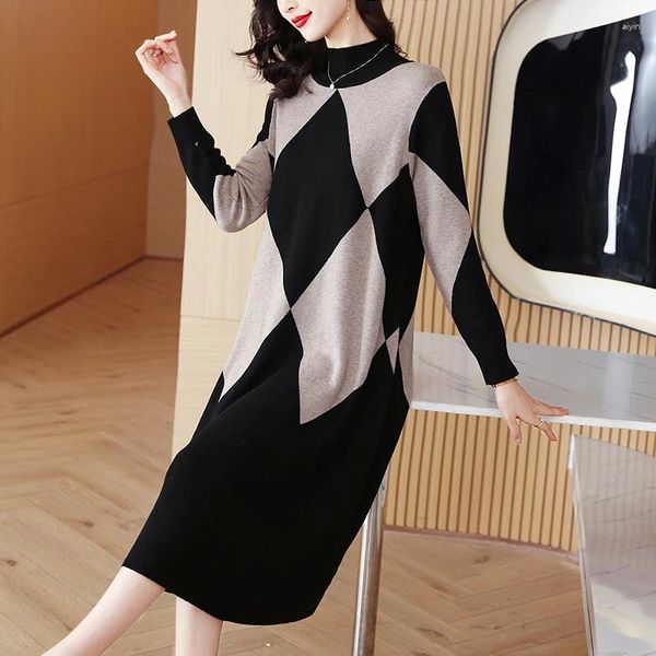 Vestidos casuales Falda inferior de punto de lujo coreano 2023 Moda Cashmere Longitud de la rodilla Invierno Versátil Suelto Apretado Vacaciones Chaleco de ocio