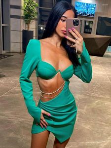 Casual jurken Ladies Chain Sexy Club Wear Y2K kleding uitgehold uit lange mouw Backless bodycon Mini For Women 2023 Party Elegant Outfit