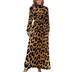 Robes décontractées Robe léopard à manches longues Animaux classiques Piérison Imprimez maxi High Neck Elemy Boho Beach Birthday Gift