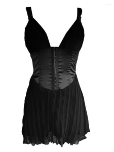 Robes décontractées leyajedol femmes y2k basse coupe basse mini-robe carrée coude corset corset court plissée en sortant la fête de la fête (f-black